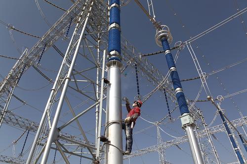 ：亞洲大規(guī)模750千伏智能變電站正式投運！